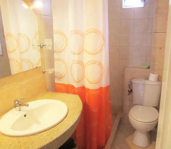 Asen 36 アパート *